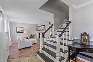 5766 Forester Pine Ct, Sarasota, FL 34243 - Photo 14