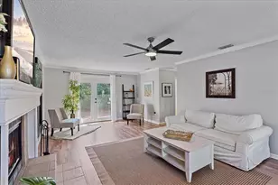 5766 Forester Pine Ct, Sarasota, FL 34243 - Photo 4