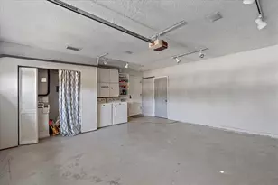 5766 Forester Pine Ct, Sarasota, FL 34243 - Photo 22