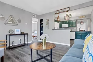 3224 Williamsburg St, Sarasota, FL 34231 - Photo 6