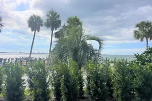 988 Boulevard of the Arts, Sarasota, FL 34236 - Photo 2