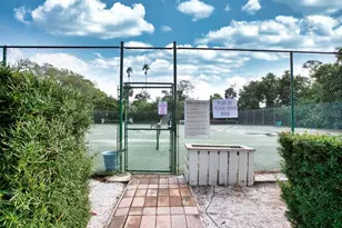 106 Wild Palm Dr, Bradenton, FL 34210 - Photo 38