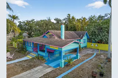 1019 10th Avenue W, Bradenton, FL 34205 - Photo 1