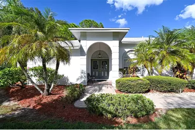 3866 Surrey Court, Sarasota, FL 34235 - Photo 4