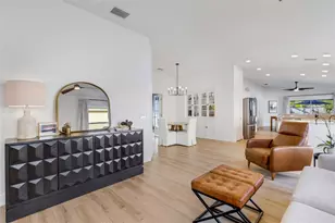 6226 Blueflower Ct, Lakewood Ranch, FL 34202 - Photo 4