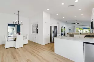 6226 Blueflower Ct, Lakewood Ranch, FL 34202 - Photo 12