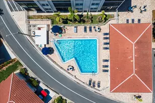 110 Vista Hermosa Cir, Sarasota, FL 34242 - Photo 26