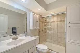 101 Whispering Sands Dr, Sarasota, FL 34242 - Photo 32