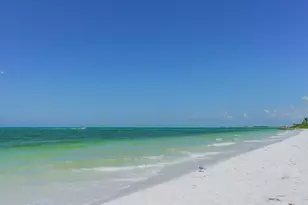 101 Whispering Sands Dr, Sarasota, FL 34242 - Photo 54