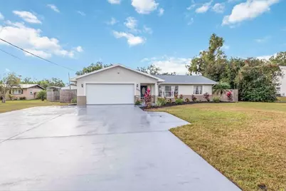 5504 18th Avenue E, Bradenton, FL 34208 - Photo 2