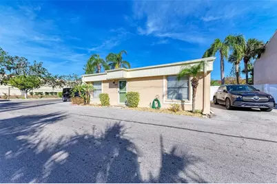 6336 7th Avenue W #6336, Bradenton, FL 34209 - Photo 2