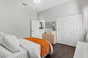 1482 Kingsdown Dr, Sarasota, FL 34240 - Photo 44