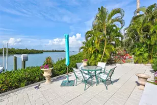 815 Bayshore Rd, Nokomis, FL 34275 - Photo 48