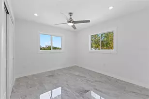 910 Bayshore Dr, Terra Ceia, FL 34250 - Photo 36