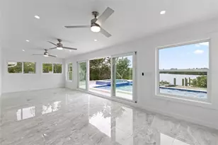 910 Bayshore Dr, Terra Ceia, FL 34250 - Photo 28