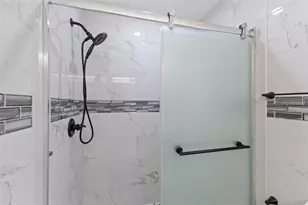 910 Bayshore Dr, Terra Ceia, FL 34250 - Photo 32