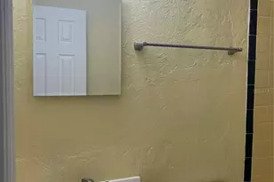 514 Ponder Ave, Sarasota, FL 34232 - Photo 4