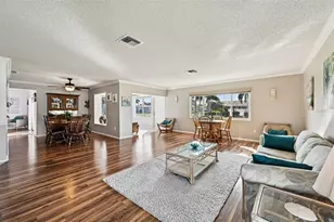 7315 8th Ave W, Bradenton, FL 34209 - Photo 6