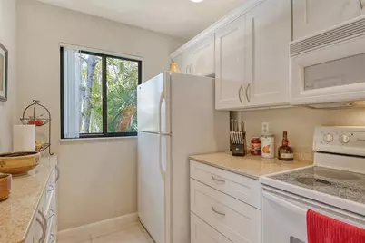 1720 Glenhouse Drive #GL430, Sarasota, FL 34231 - Photo 16