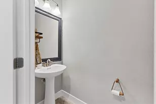 18013 Polo Trl, Bradenton, FL 34211 - Photo 32