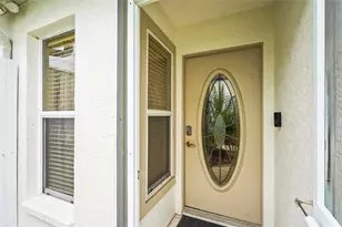 4235 Placid Dr, Sarasota, FL 34243 - Photo 14