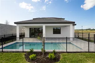 19040 Wisdom Ln, Venice, FL 34293 - Photo 18