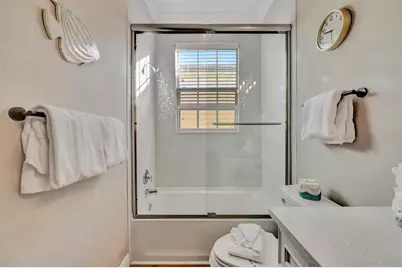 303 58th Street, Holmes Beach, FL 34217 - Photo 64