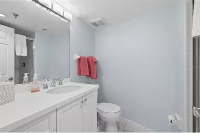 1425 Gulf Of Mexico Drive #408, Longboat Key, FL 34228 - Photo 14