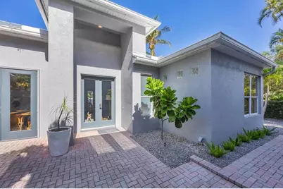 4505 Camino Real, Sarasota, FL 34231 - Photo 4