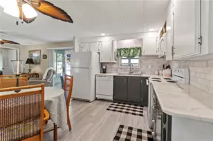 214 Leisure Way, Palmetto, FL 34221 - Photo 14