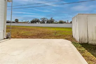 214 Leisure Way, Palmetto, FL 34221 - Photo 68