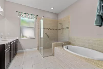 5209 Lake Overlook Avenue, Bradenton, FL 34208 - Photo 32