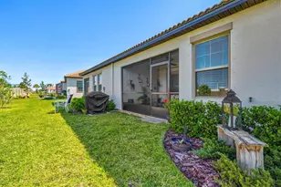 17578 Holly Wl Ave, Wimauma, FL 33598 - Photo 30