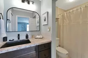 7150 N Tamiami Trl, Sarasota, FL 34243 - Photo 42