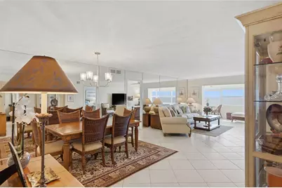 1750 Benjamin Franklin Drive #9B, Sarasota, FL 34236 - Photo 8