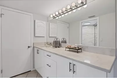 4825 Gulf Of Mexico Drive #202, Longboat Key, FL 34228 - Photo 30