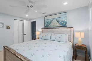 305 67th St, Holmes Beach, FL 34217 - Photo 24