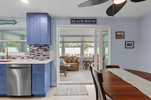 305 67th St, Holmes Beach, FL 34217 - Photo 14