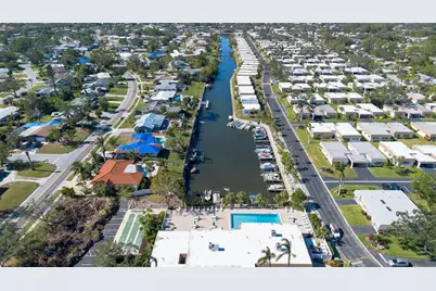 2305 Riverbluff Parkway #V256, Sarasota, FL 34231 - Photo 28