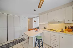 220 Bimini Dr, Palmetto, FL 34221 - Photo 28