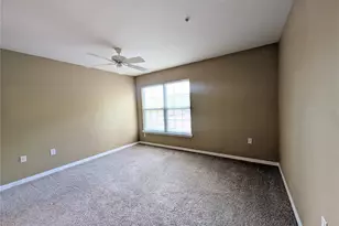 5611 Bidwell Pkwy, Sarasota, FL 34233 - Photo 12