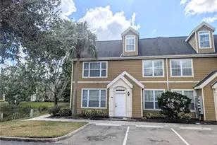 5611 Bidwell Pkwy, Sarasota, FL 34233 - Photo 1