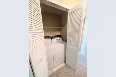 5611 Bidwell Parkway #205, Sarasota, FL 34233 - Photo 16