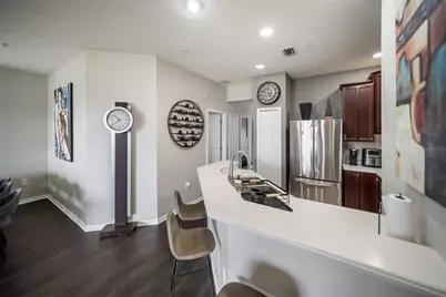 3760 Parkridge Circle #23-204, Sarasota, FL 34243 - Photo 4