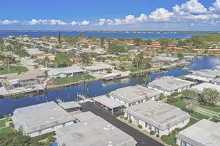 9722 Hernando Ct, Bradenton, FL 34210 - Photo 2