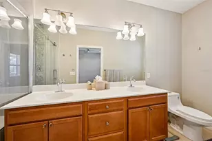 3776 82nd Ave Cir E, Sarasota, FL 34243 - Photo 38