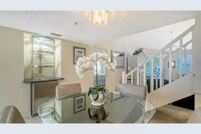 1225 Siesta Bayside Drive #1225B, Sarasota, FL 34242 - Photo 18