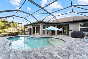 612 129th St NE, Bradenton, FL 34212 - Photo 2