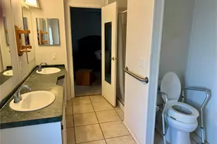 8103 Marie Ln, Ellenton, FL 34222 - Photo 16