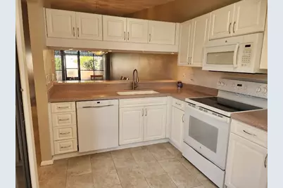 3441 Beekman Place #40, Sarasota, FL 34235 - Photo 10